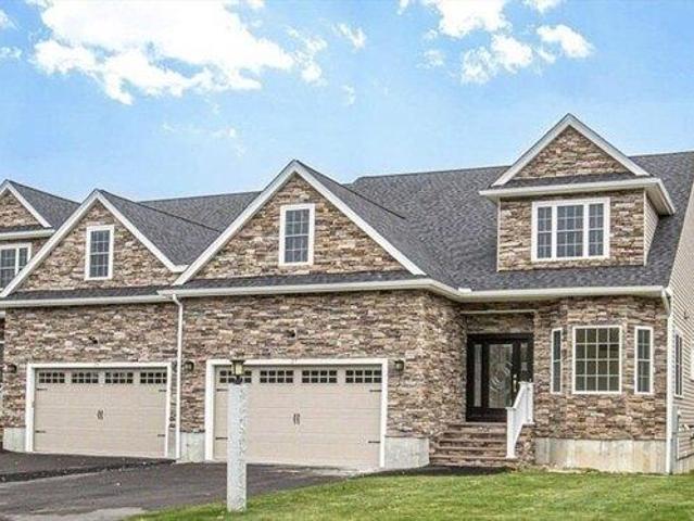 Condo for sale in Sharon, Massachusetts