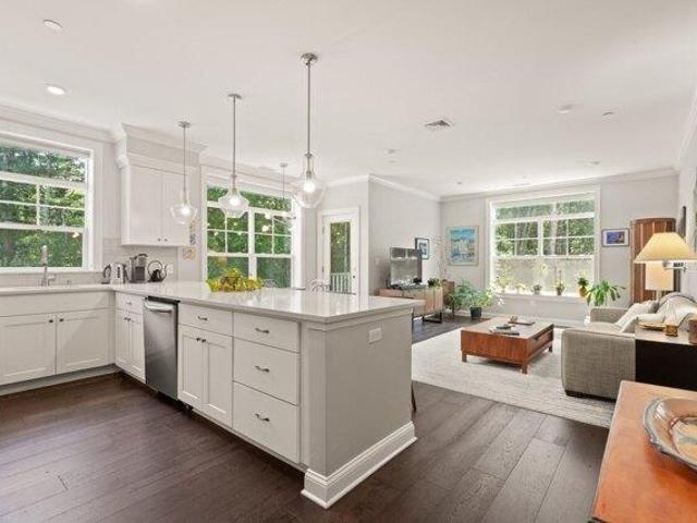 Condo for sale in Sharon, Norfolk County