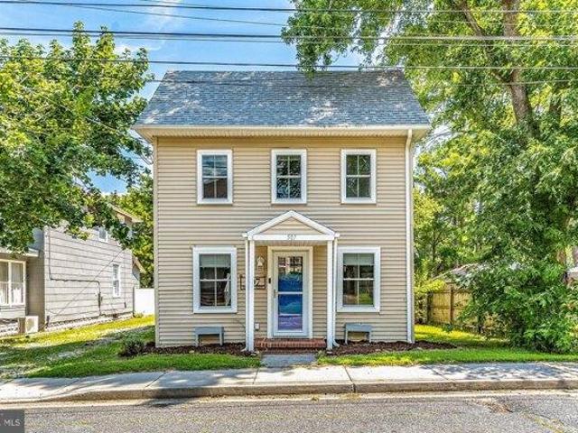 House for sale in Sharptown, Maryland