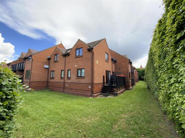 House for sale in Calverton End, Isle Of Man