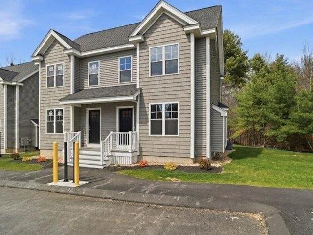 Condo for sale in Shirley, Massachusetts