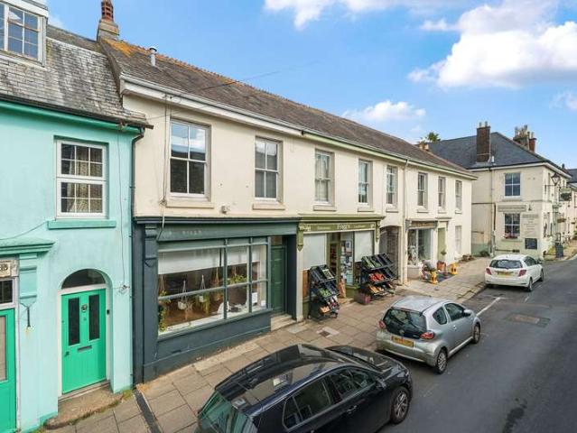 Commercial for sale in Strode, Devon