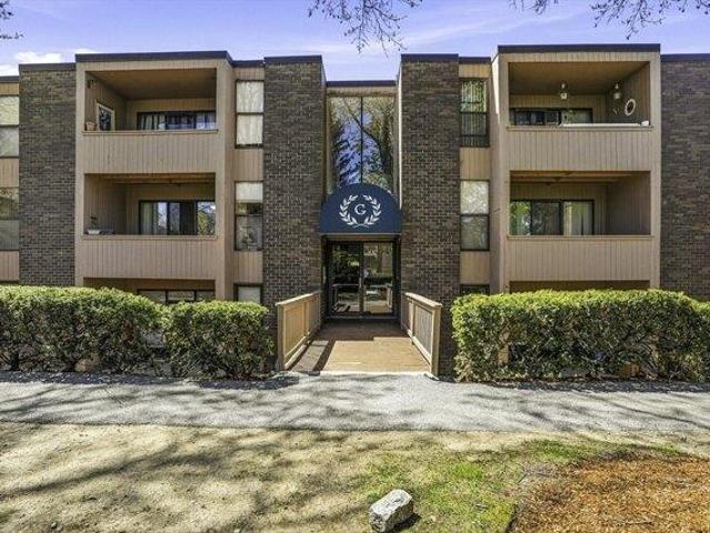 Condo for sale in Shrewsbury, Massachusetts