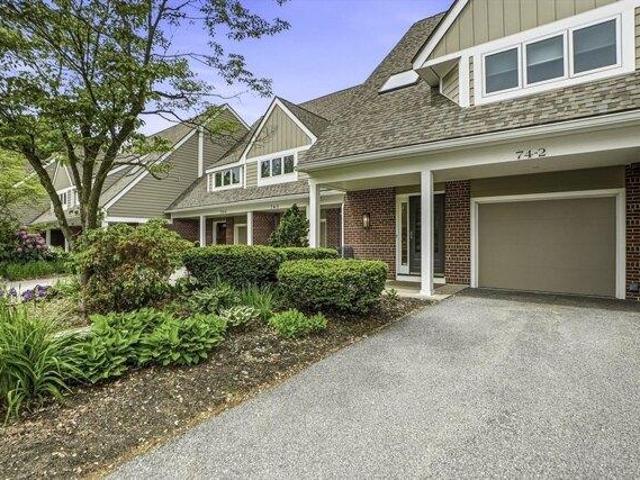 Condo for sale in Shrewsbury, Massachusetts