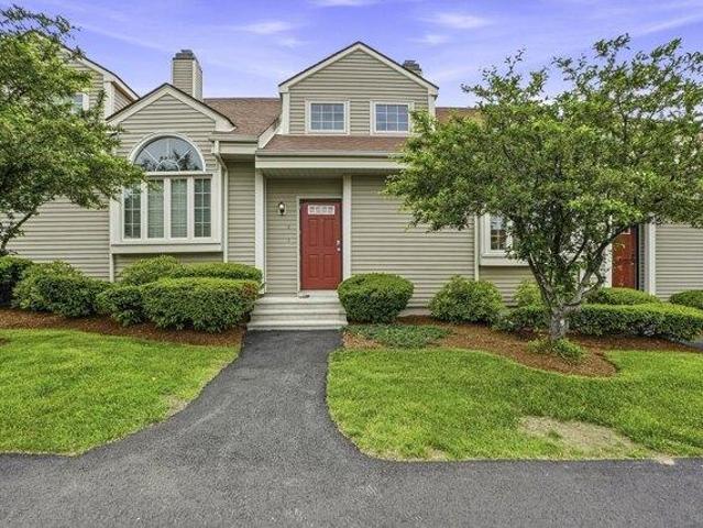 Condo for sale in Shrewsbury, Worcester County