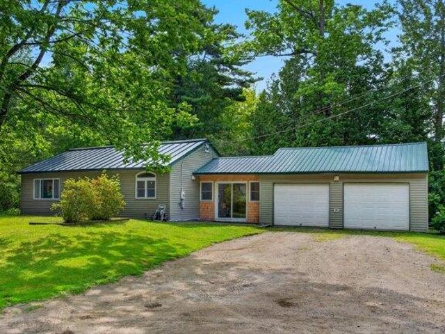 House for sale in Bangs Beach, Sidney