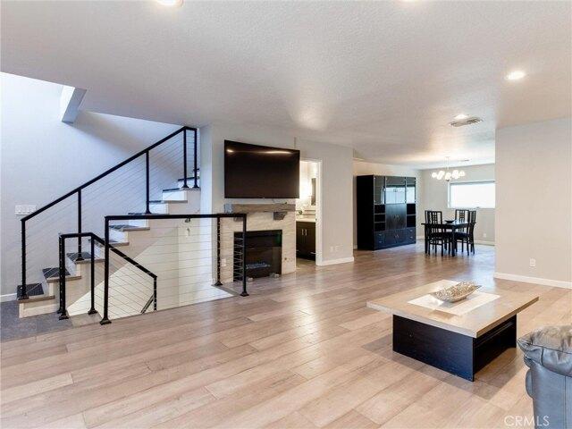 Condo for sale in Signal Hill, California