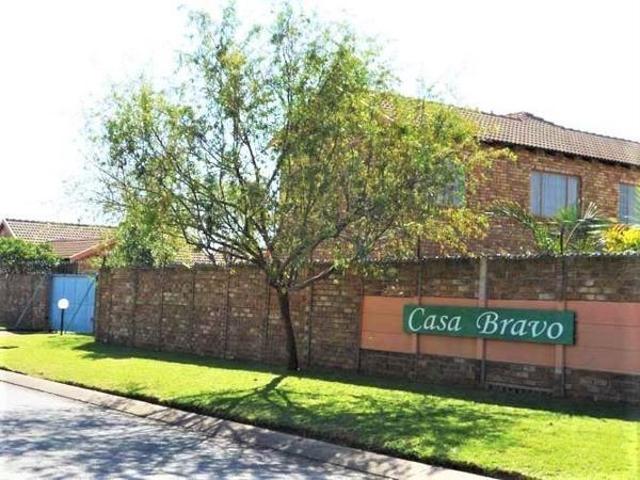 Apartment for rent in Waterkloof, Gauteng