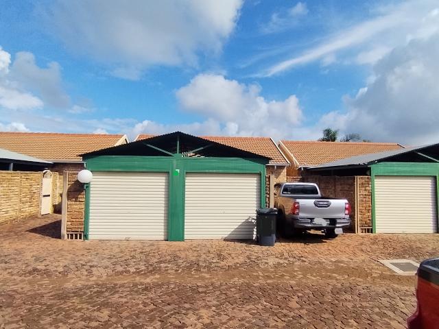 House for sale in Waterkloof, Gauteng