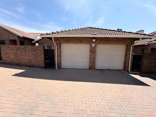House for rent in Jansenpark, City of Ekurhuleni Metropolitan Municipality