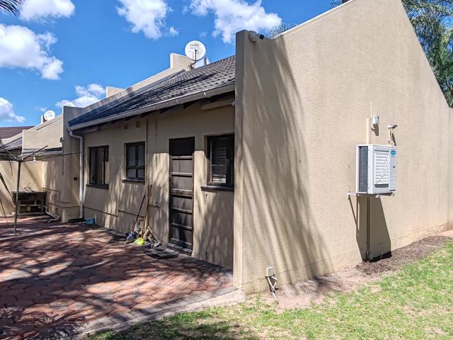 House for rent in Queensburgh, Kwazulu-natal