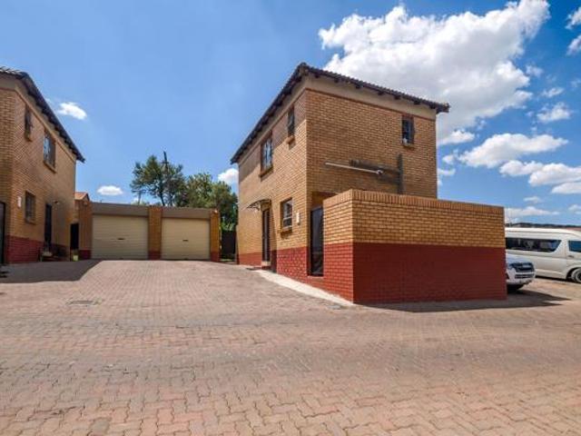 House for sale in Vosloorus, Gauteng