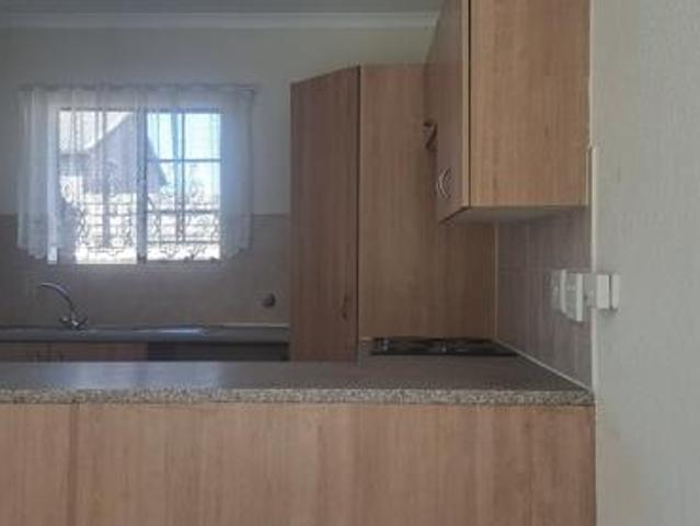 House for rent in Vosloorus, Gauteng