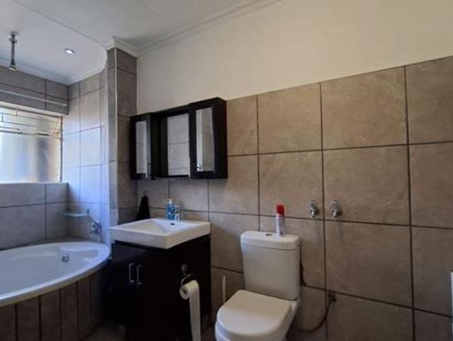 House for sale in Dr Kenneth Kaunda, North West