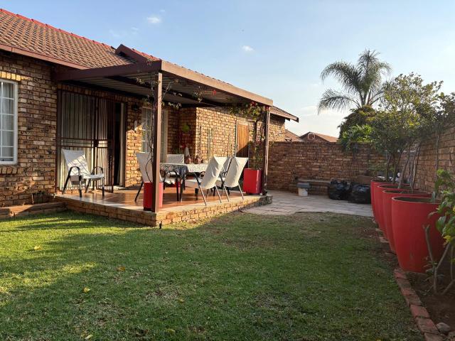 House for sale in Waterkloof, Gauteng