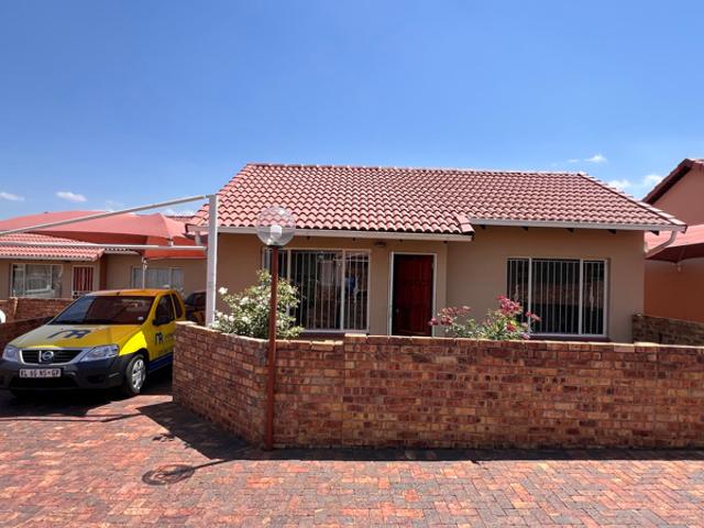 Apartment for rent in Vosloorus, Gauteng