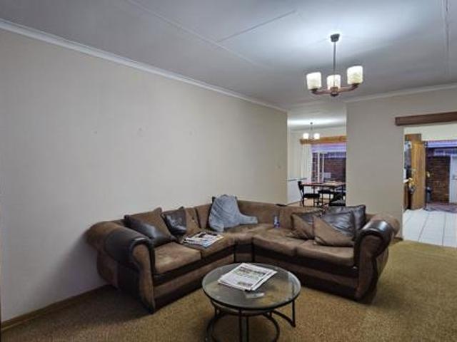 House for sale in Dr Kenneth Kaunda, North West