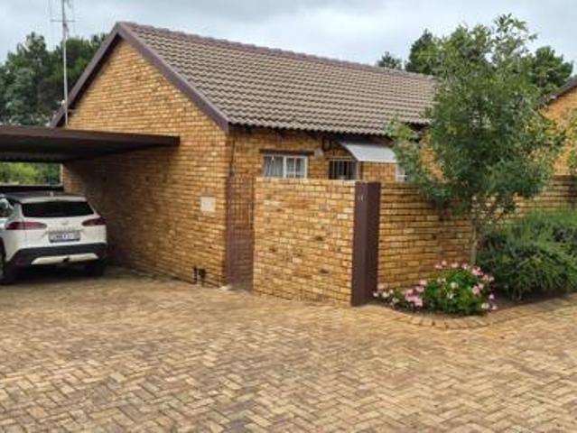 Apartment for rent in Nooitgedacht, Gauteng