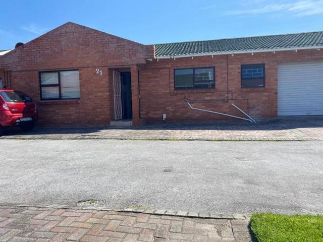 House for sale in Nelson Mandela Bay Ward 18, Nelson Mandela Bay Metropolitan Municipality