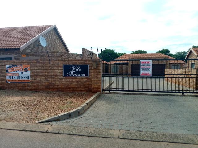 House for rent in Akasia, Theresapark