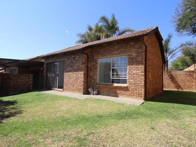 Apartment for rent in Nooitgedacht, Gauteng