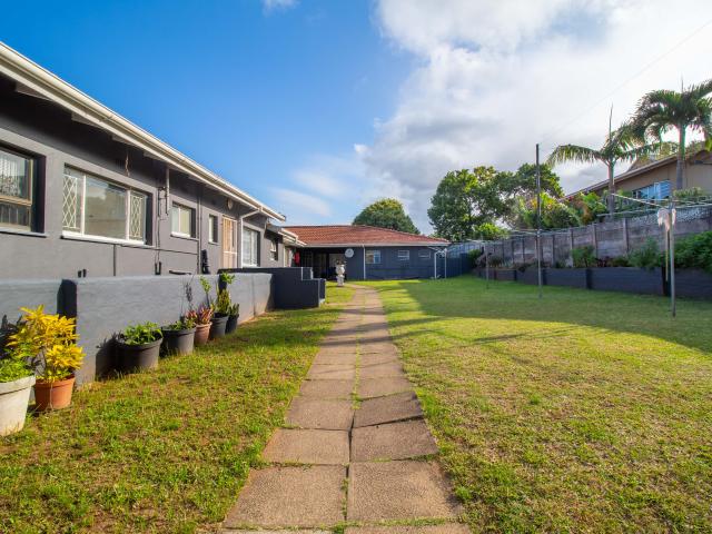 Apartment for rent in Seaview, Kwazulu-natal