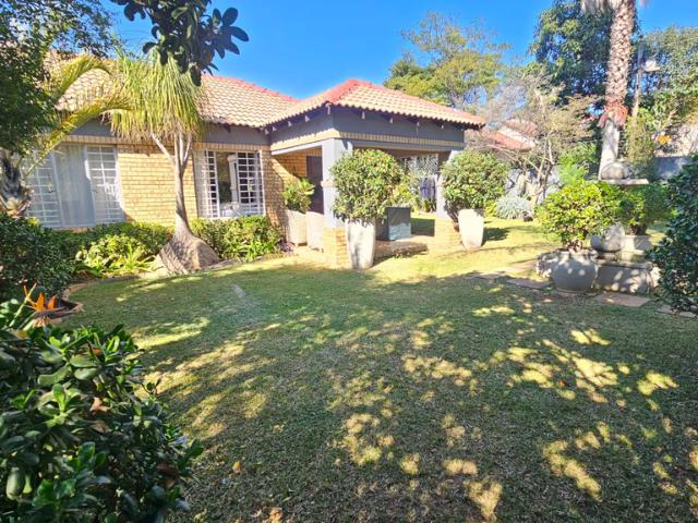 House for rent in Waterkloof, Gauteng