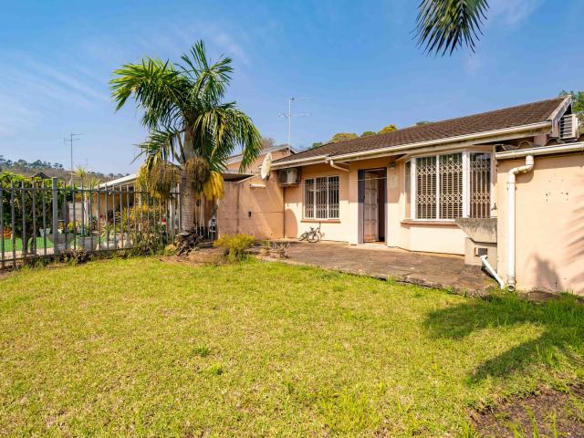 Apartment for rent in Seaview, Kwazulu-natal