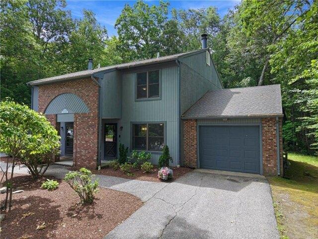 House for sale in Smithfield, Rhode Island