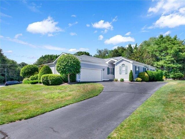 Condo for sale in Smithfield, Rhode Island