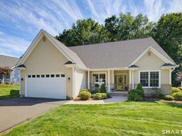 Condo for sale in Somers, Connecticut