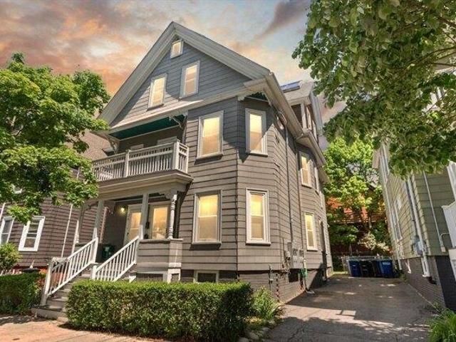 Condo for sale in Somerville, Massachusetts