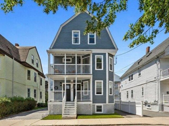 Condo for sale in Somerville, Massachusetts