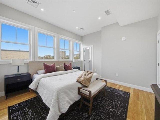 Condo for sale in Somerville, Massachusetts