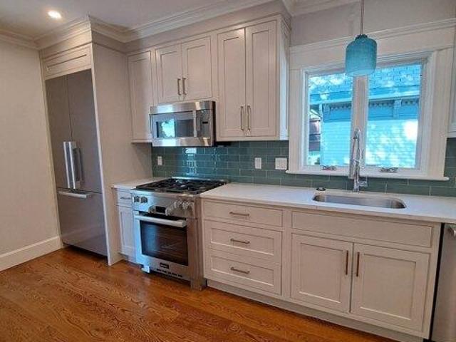 Condo for sale in Winter Hill, Somerville, Massachusetts, Somerville