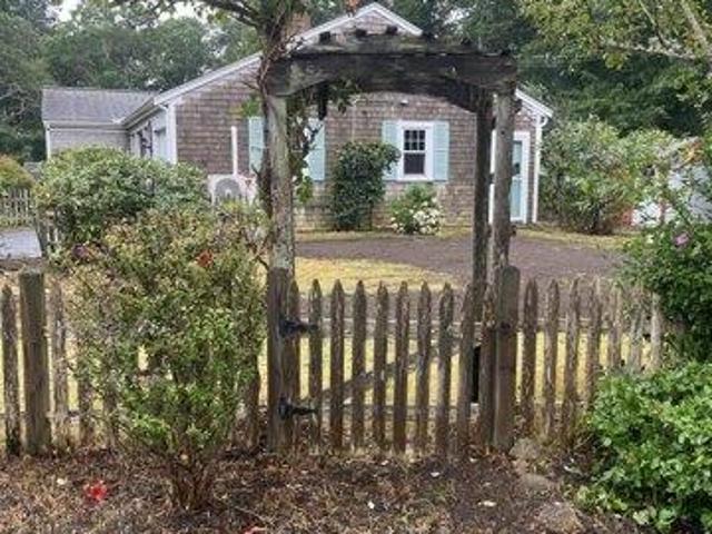 House for sale in Dennis, Barnstable County