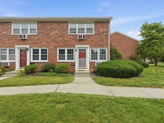 Condo for sale in South Hadley, Massachusetts