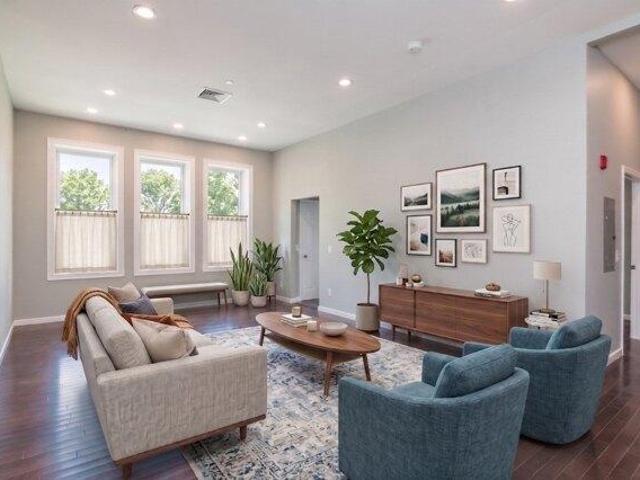 Condo for sale in South Hadley Falls, South Hadley