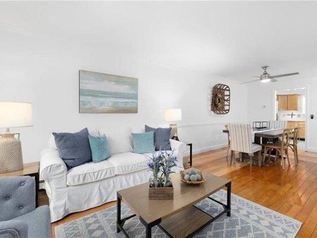 House for sale in Wakefield, Rhode Island