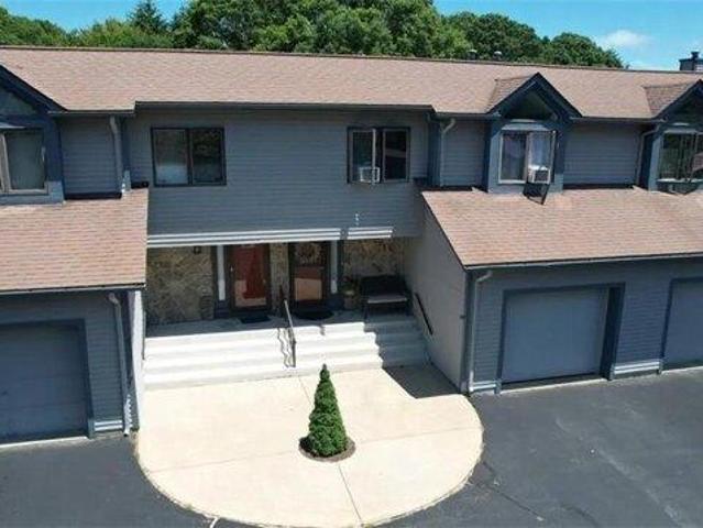House for sale in Wakefield, Rhode Island