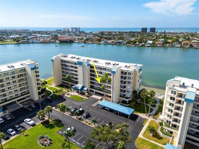 Condo for sale in South Pasadena, Florida