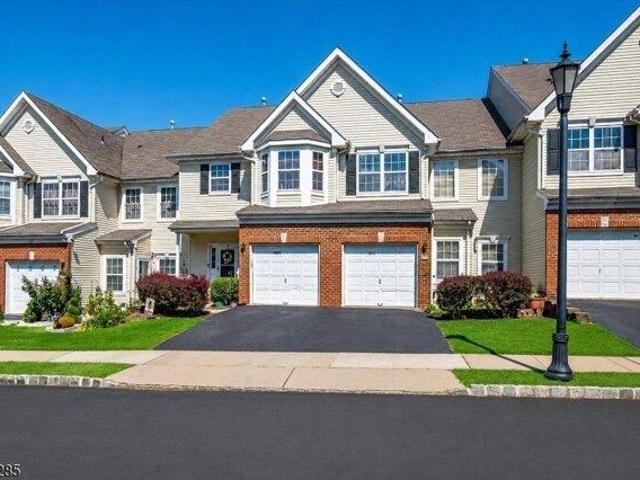 Condo for sale in South Plainfield, New Jersey