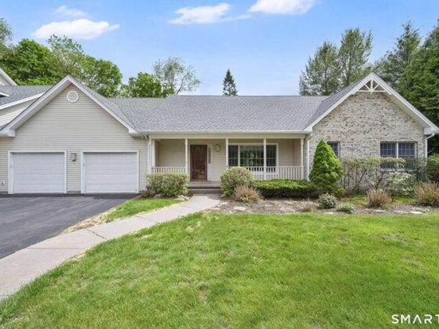 Condo for sale in South Windsor, Connecticut