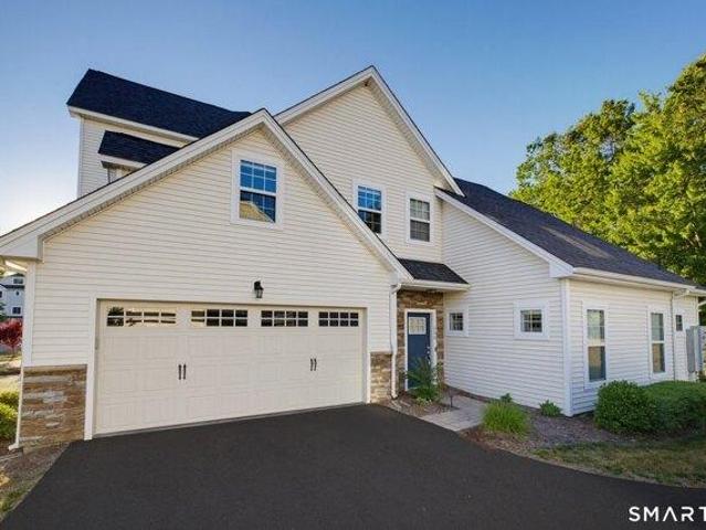 House for sale in South Windsor, Connecticut