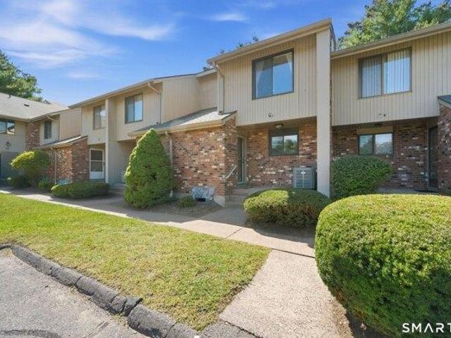 House for sale in South Windsor, Connecticut