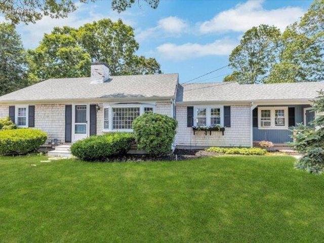 House for sale in South Yarmouth, Massachusetts