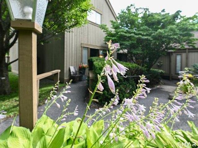 House for sale in Southbury, Connecticut