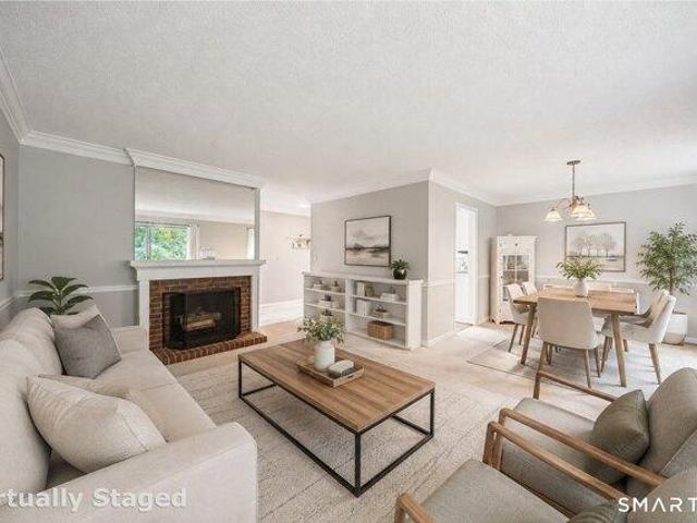 Condo for sale in Southbury, Connecticut