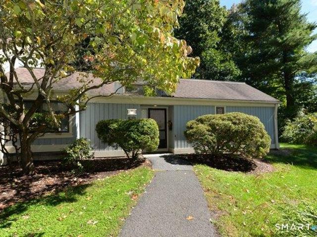 Condo for sale in Southbury, Connecticut
