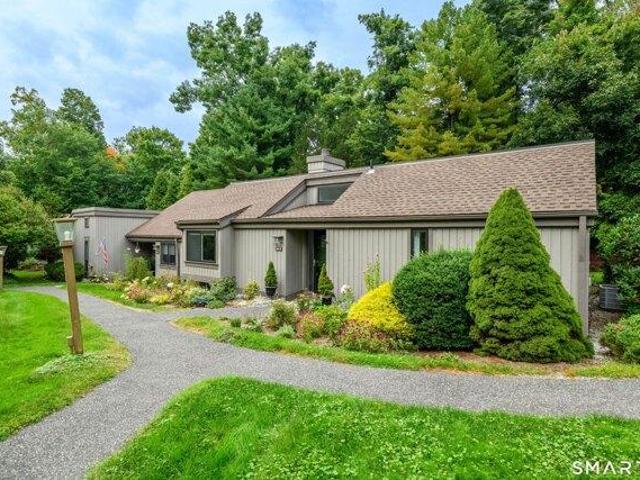 Condo for sale in Heritage Village, Southbury